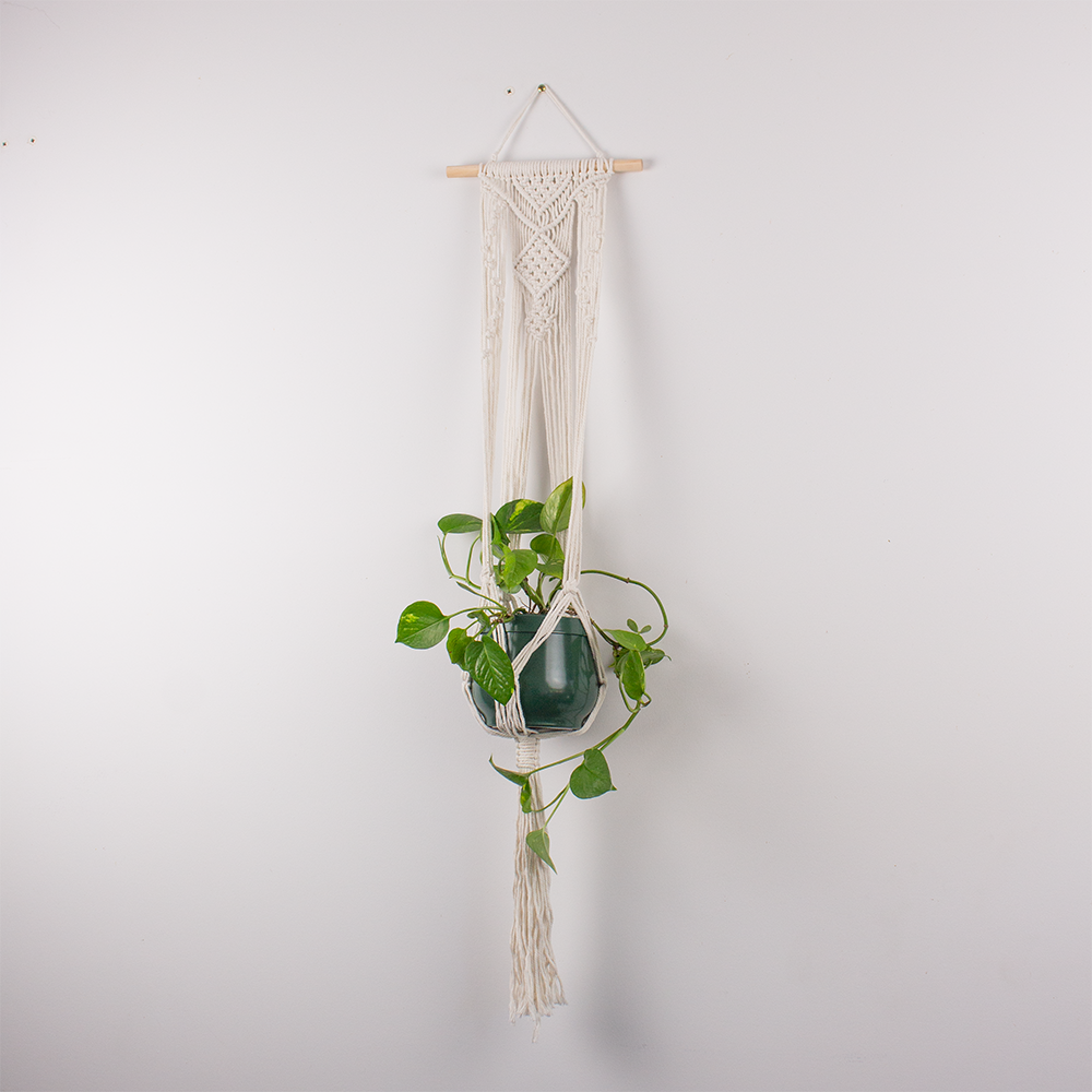 macrame-pot-hanger-bohemian-style
